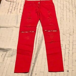 Mens red jeans 30x31 distressed Excellent condition zippers on knees